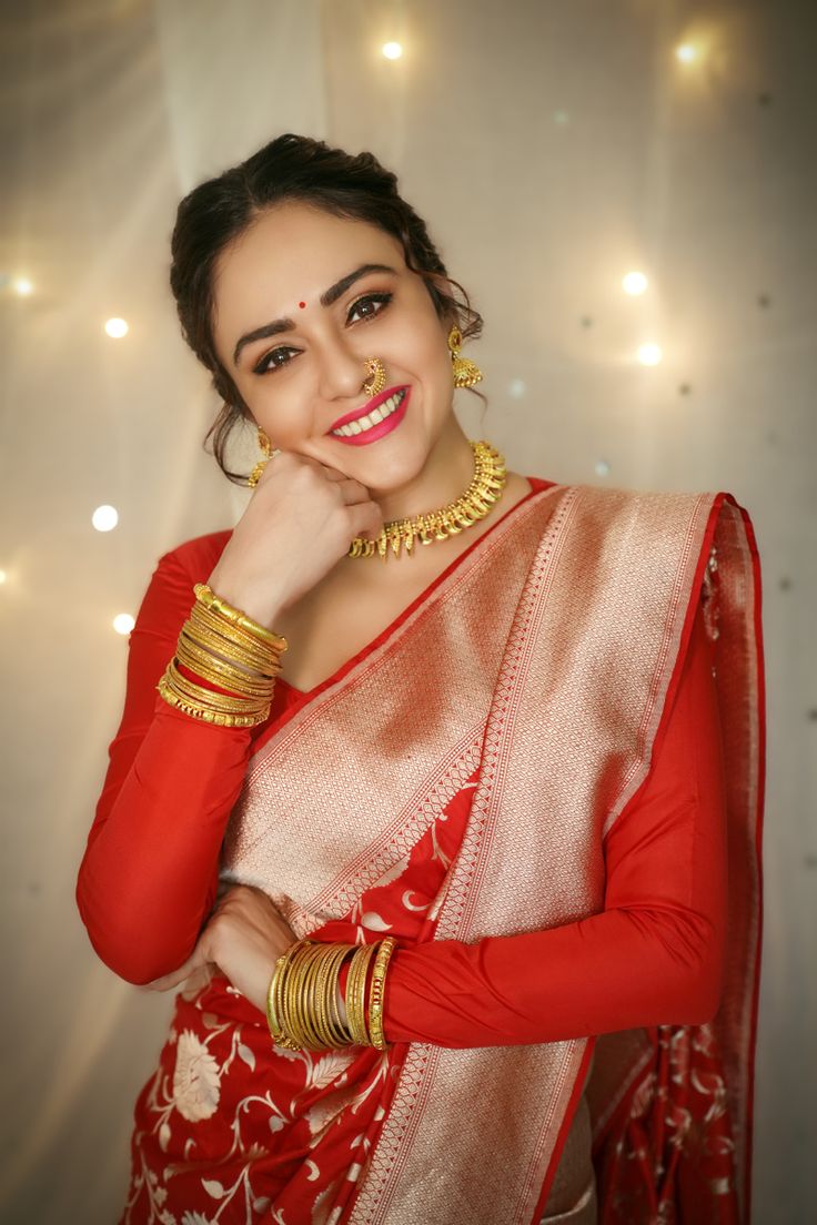 Amruta Khanvilkar